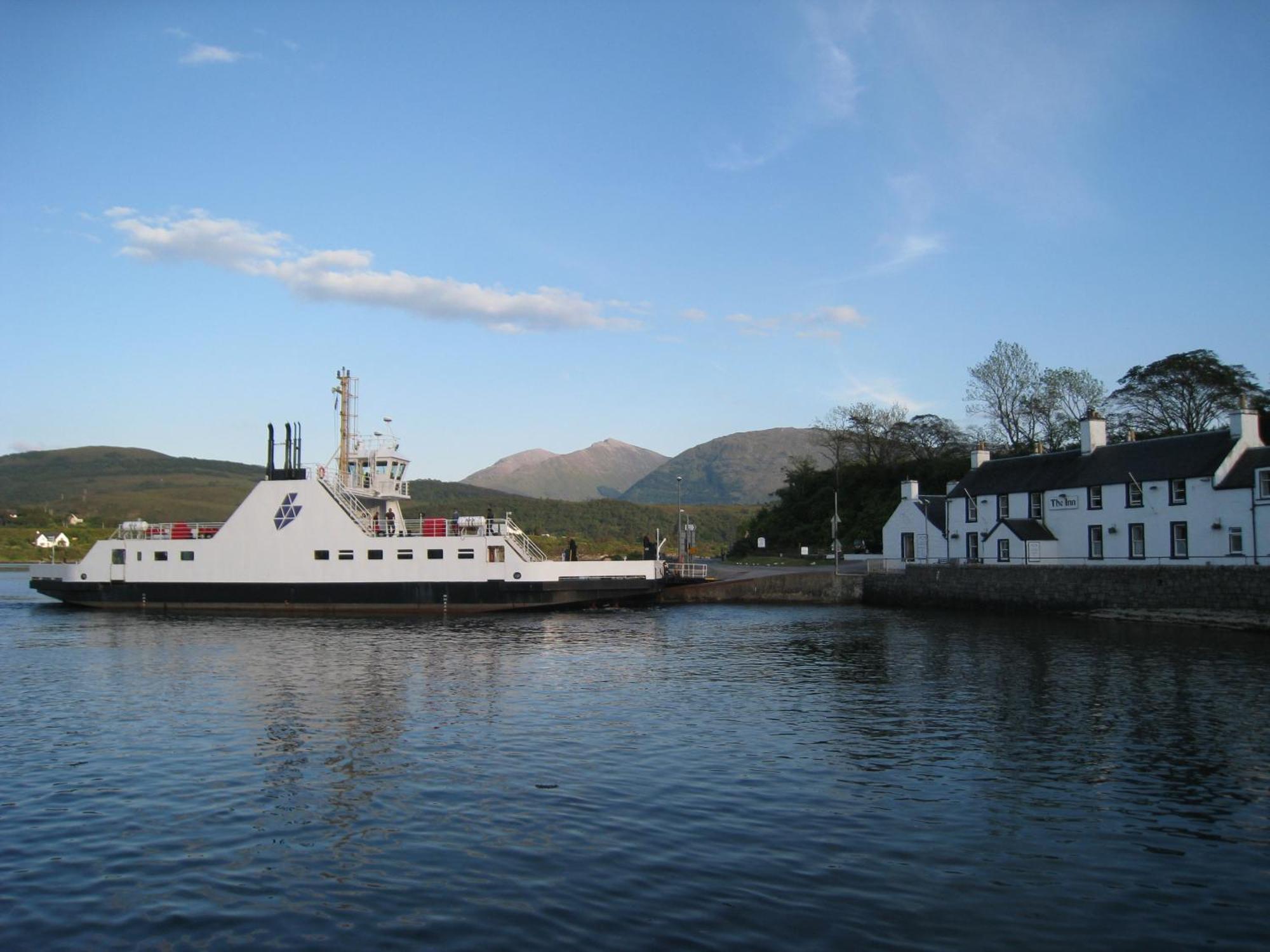 Inn At Ardgour Онич Экстерьер фото