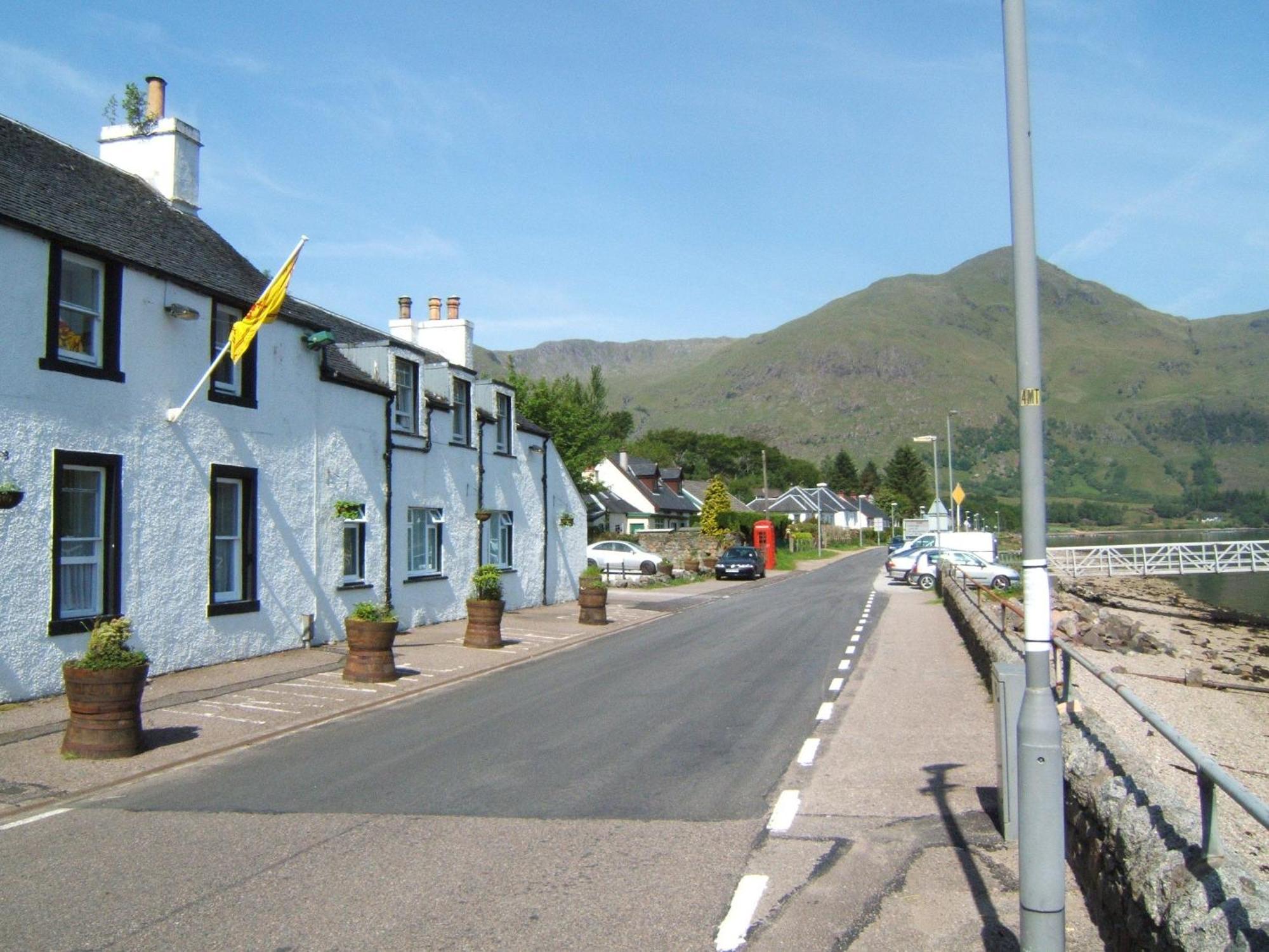 Inn At Ardgour Онич Экстерьер фото